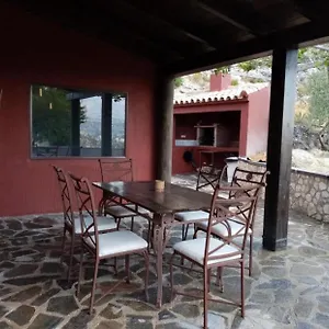  Country house Miravella